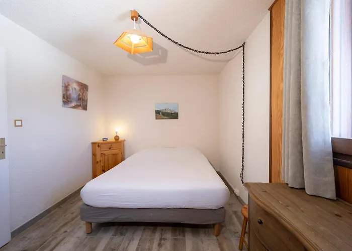 Apartment Echo Des Marmottes - Au Pied Des Pistes - Parking Enchastrayes